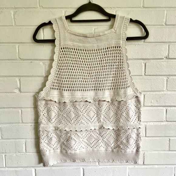 Studio 19 Ivory/Cream Crochet Sleeveless Top, SZ L EUC - Picture 4 of 6